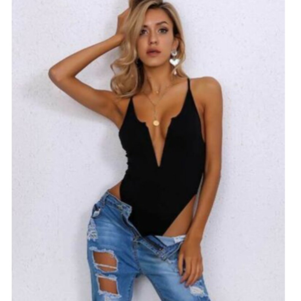 Deep V Neck Criss Cross Back Bodysuit Size M